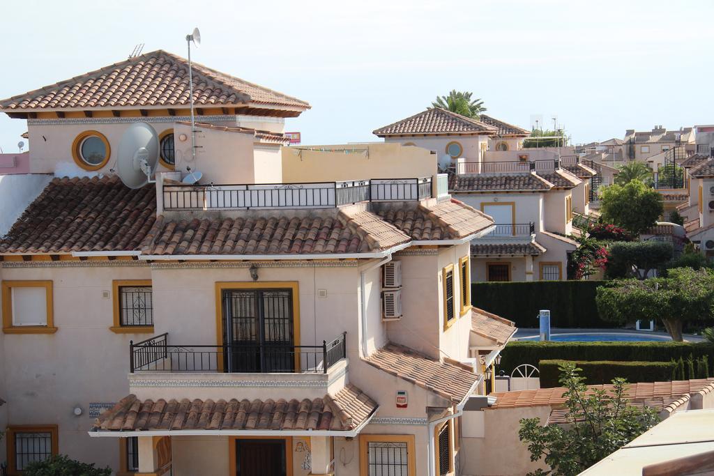 Holiday Home Torre De Pisa Торевиеха Стая снимка